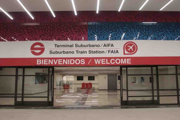 A tres años de entrar en operaciones, el AIFA sigue sin Tren Suburbano y con problemas de conectividad hacia CDMX