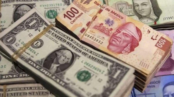 Peso mexicano revierte caída ante el dólar tras declaraciones de Powell