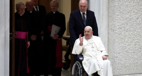 El papa Francisco nombra a una monja como gobernadora del Vaticano tras su hospitalización