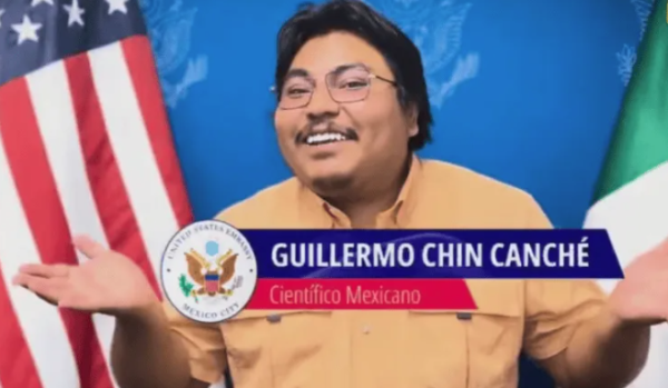 Guillermo Chin Canché, el mexicano que se une a la NASA para explorar Titán, luna de Saturno