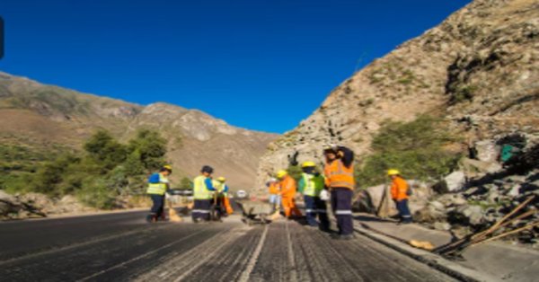 SICT y SHCP destinan fondos para conservación de carreteras