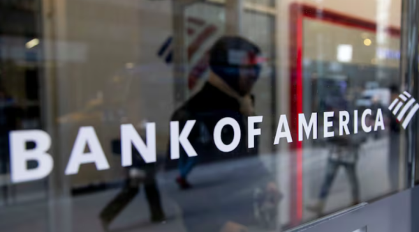 Aranceles de Trump ‘pegan’ a inversiones de clientes de Bank of America: ‘La incertidumbre es mayor’