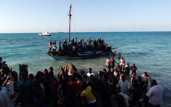 Mueren 27 inmigrantes al hundirse dos embarcaciones frente a la costa de Túnez