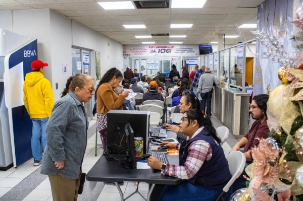 Gran afluencia en Meoqui de contribuyentes para pago de Predial