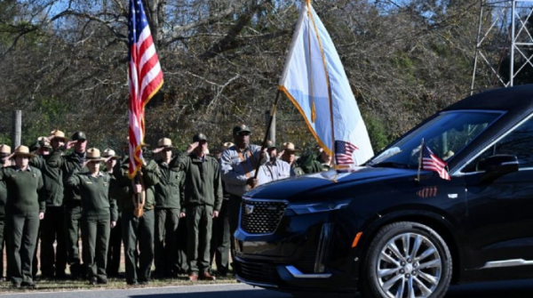 Comienza el largo adiós a Jimmy Carter con procesión fúnebre en Georgia