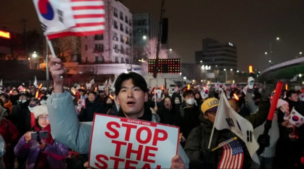 El presidente de Corea del Sur se dio a la fuga por su posible arresto, acusa la oposición