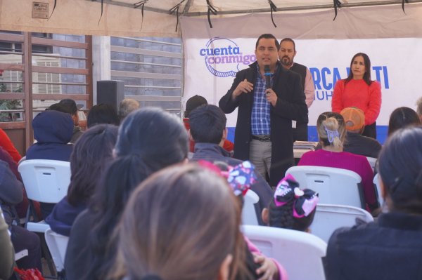 Mejorará JMAS Chihuahua calidad de vida de familias en Nuevo Milenio con redes de drenaje y agua potable