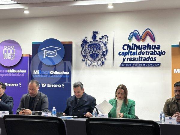 Anuncia Bonilla las fechas para las diversas becas que ofrece el municipio