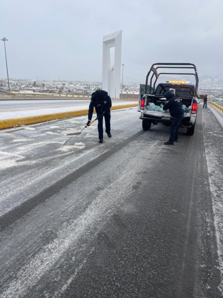 Informa CEPC sobre tramos carreteros federales y estatales cerrados por caía de nieve