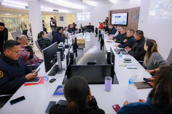 Encabeza alcalde Bonilla reunión de mesa de atención de emergencias para revisar atenciones por nevada