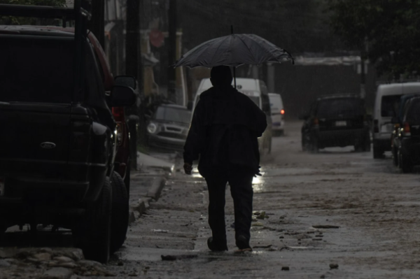 De lluvias a nieve: Masa de aire polar del frente frío 23 impactará el martes a estas entidades