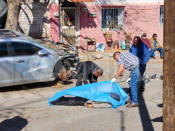 Muere hombre en vía pública en Barrio de Londres