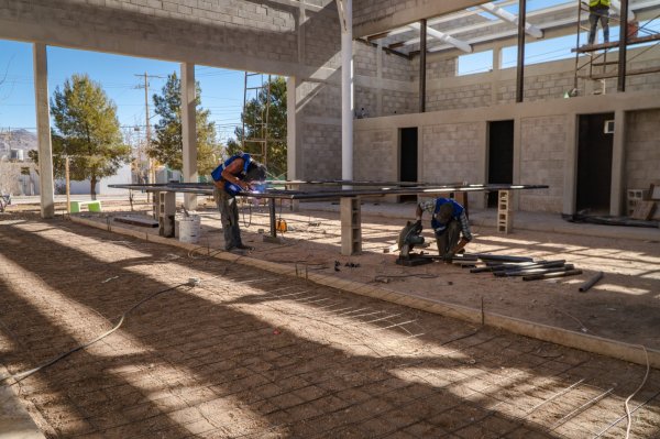 Avanza Municipio en construcción de gimnasio de box en colonia Santa Cecilia