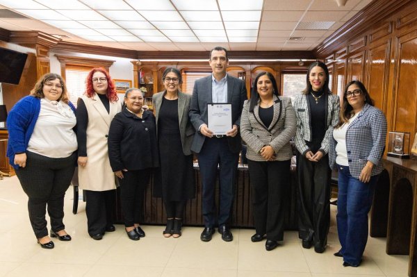 Recibe Despacho del Alcalde reconocimiento de Cuadro General de Clasificación Archivística