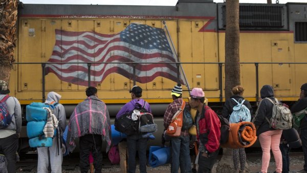 México encabeza cumbre con países de América Latina ante amenazas migratorias de Trump