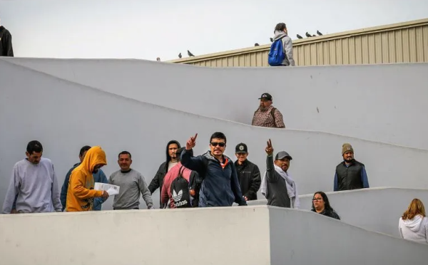 Primeros deportados en la mexicana Tijuana no son de las redadas de Trump sino de Biden