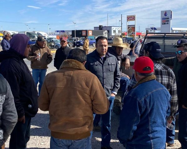 Valenciano concreta reunión con Liconsa para atender demandas de pequeños productores