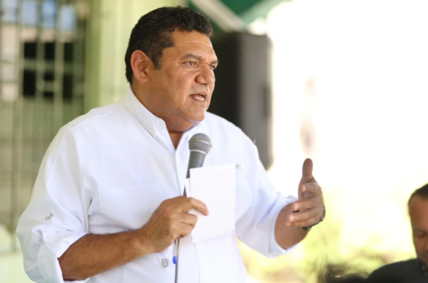 Gobernador de Tabasco propone acortar horario de venta de alcohol para enfrentar delincuencia