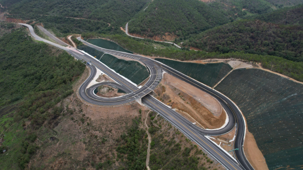 Claudia Sheinbaum inaugura la carretera Mitla-Tehuantepec