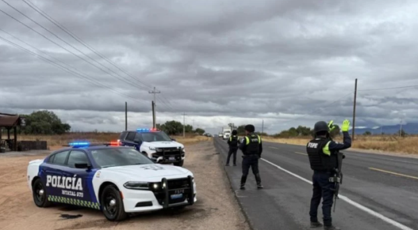 Elemento de la Guardia Nacional y un civil son asesinados en un ataque armado contra comercio en Celaya