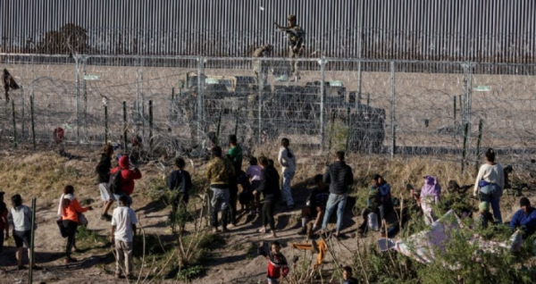 Trump presume caída histórica en detenciones de migrantes que intentaron ingresar por México en febrero