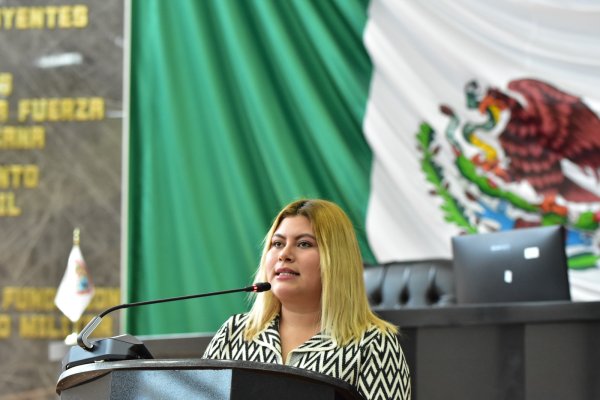 Presentan ante el Pleno del Congreso los nombres de las ganadoras de Chihuahuense Destacada 2025