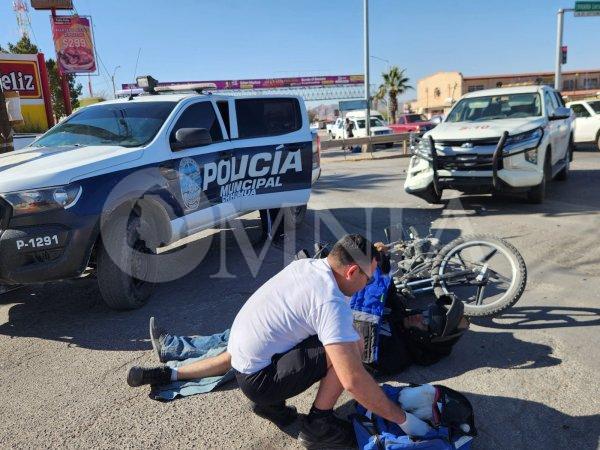 Accidente vial deja a motociclista herido