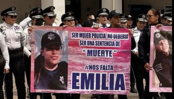 Mujeres policías de Culiacán exigen justicia por el asesinato de la agente Petra Emilia