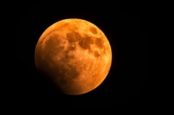 Luna de Sangre: cómo ver el eclipse lunar total de marzo 2025