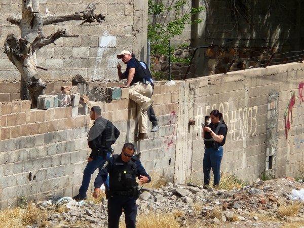 Fuerte operativo policíaco por disparos contra elementos; responsable se da un tiro